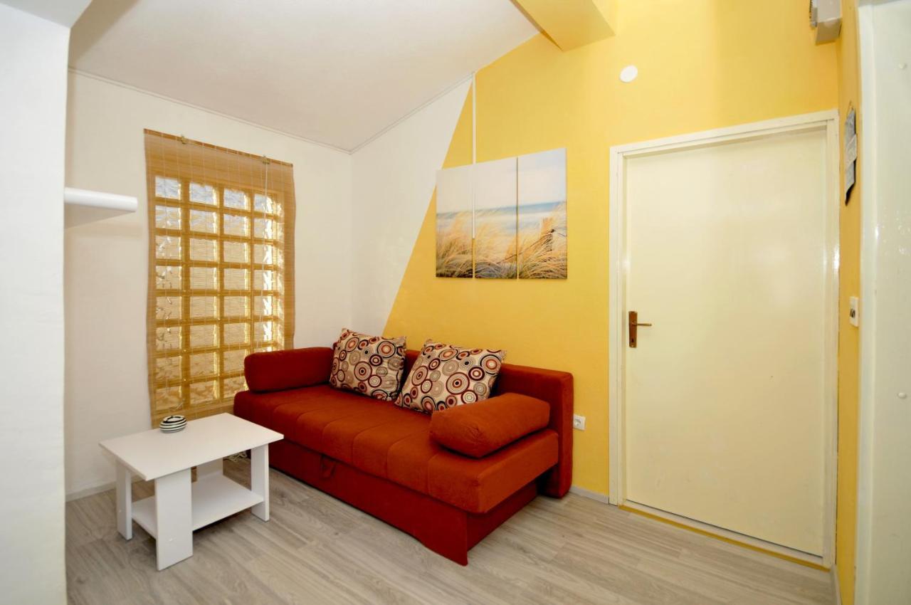 Apartments With A Parking Space Okrug Donji, Ciovo - 13732 Donji Okrug  エクステリア 写真